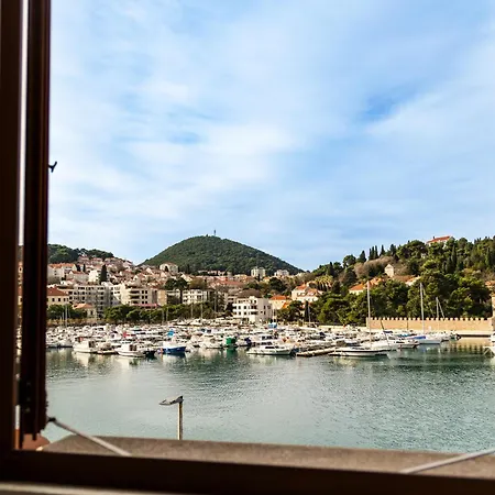 Urban&veggie Guest house 4*
