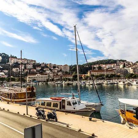 招待所 Urban&veggie 4*